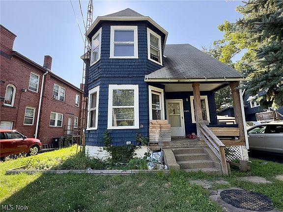 2nd image of 709 Fulton Rd NW