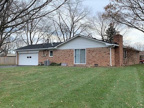 3rd image of 1404 Miami Ct N
