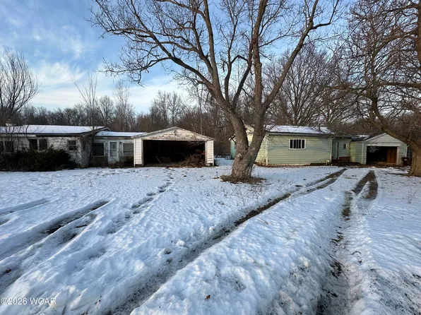 3360-3370 Spring View Dr, Lima, OH 45805