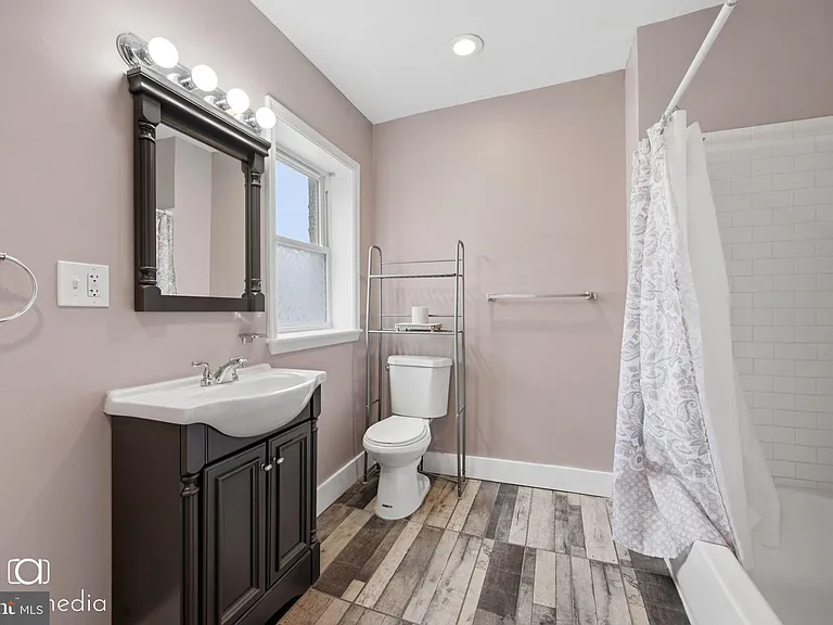 1729 Reed St — Photo 27