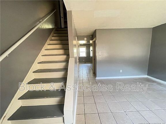 4th image of 4937 Galveston Dr APT D