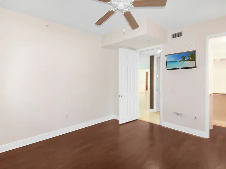 23217 Banbury Way — Photo 14