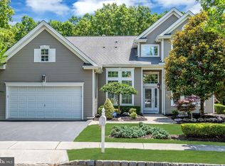 34 Portchester Dr, Jackson, NJ 08527