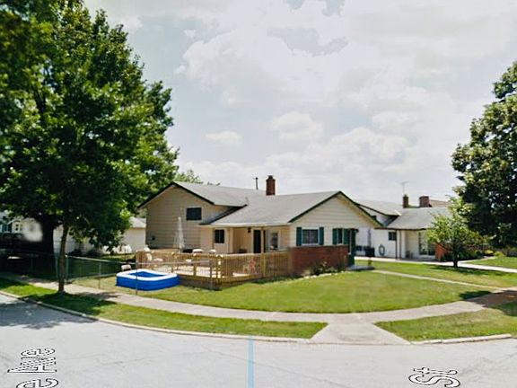 3rd image of 4379 W 181st St