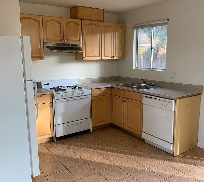1st image of 817 Franklin Ave APT B