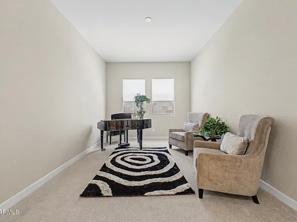 3983 W SERPENTINE Drive, San Tan Valley, AZ 85144