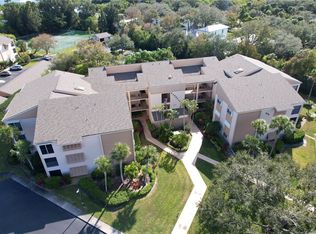 6175 S Mirror Lake Dr APT 306, Sebastian, FL 32958