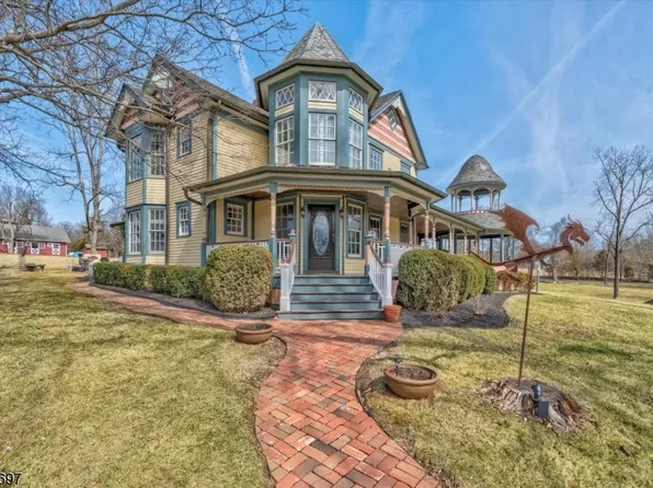1905 E River Rd, Bedminster, NJ 07921