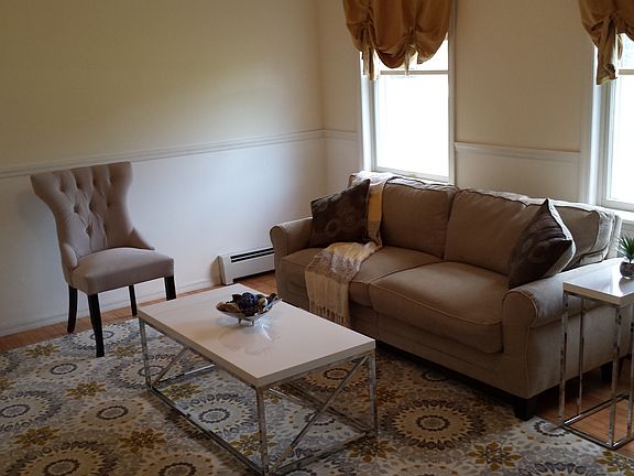 3rd image of 665 Gabriella Ct
