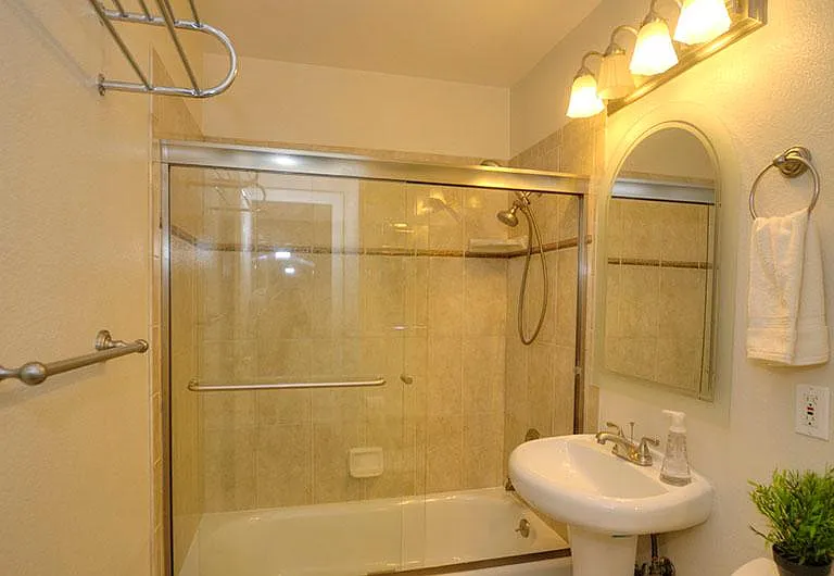 Bathroom 3