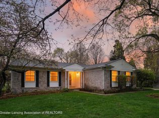 6020 Skyline Dr, East Lansing, MI 48823
