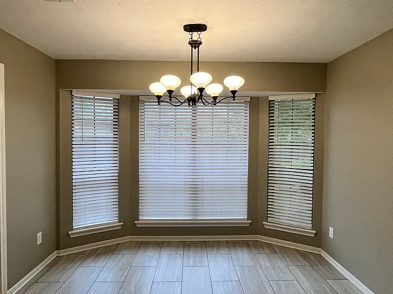 4005 Windswept Dr — Photo 3