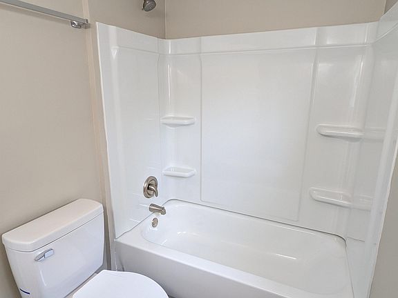 5th image of 2248 S Christine St #2