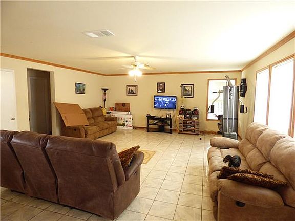 2nd image of 619 Vista Verde Dr