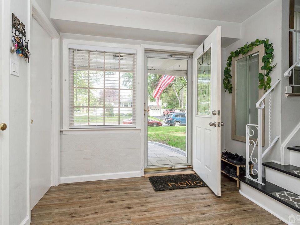 18 Deerfield Rd, East Brunswick, NJ 08816 Zillow