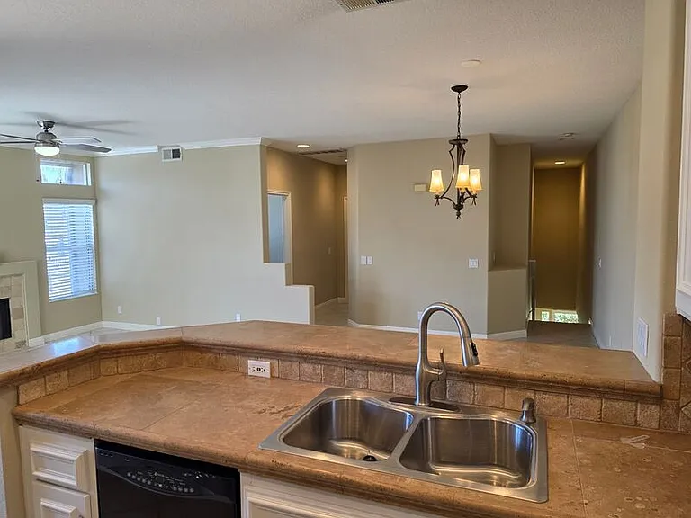 28436 Yosemite Dr — Photo 23