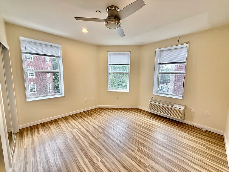 241-55 S 49th St #323 — Photo 6