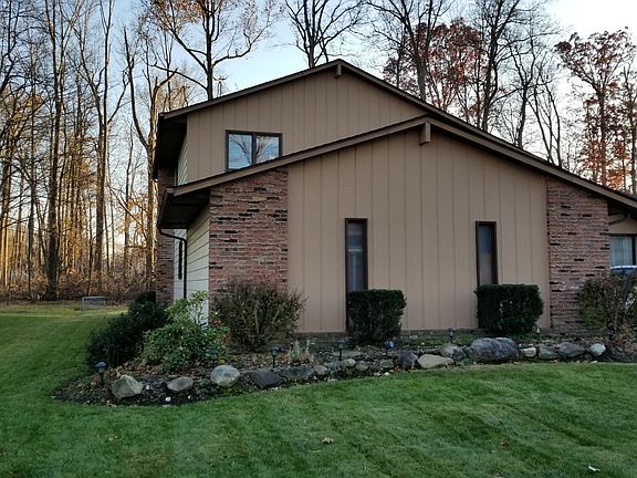 4th image of 20457 Sandalwood Ln