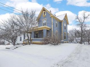 914 E Iowa Ave, Iowa City, IA 52245