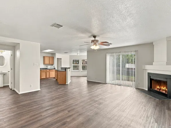 11712 Paddlebrook, San Antonio, TX 78253