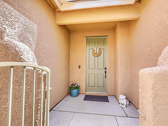 4th image of 9175 Brilliant Prairie Ct