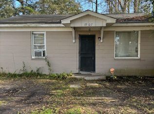 1907 Kerry St, North Charleston, SC 29406