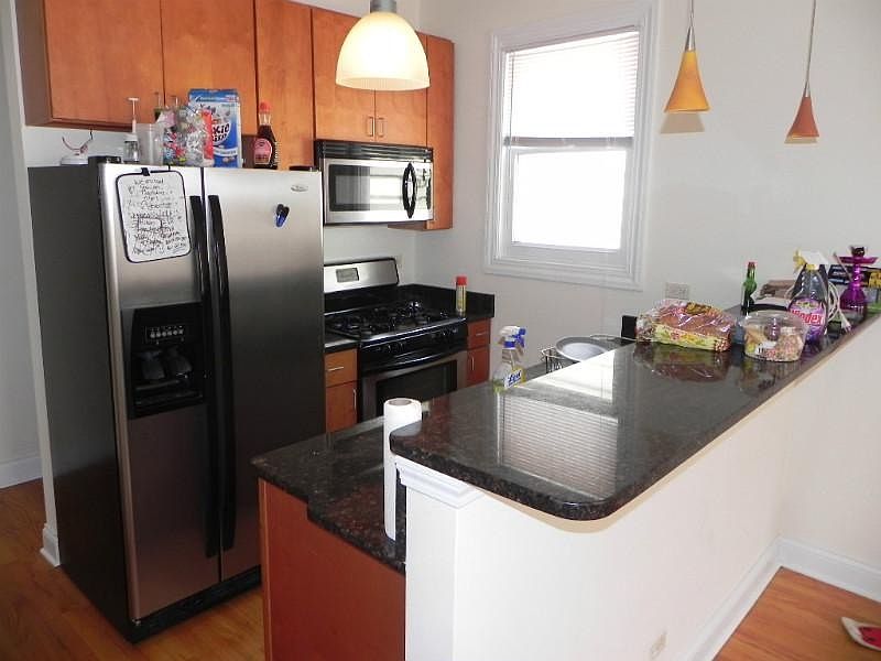 1st image of 1738 W Altgeld St #2FRNT
