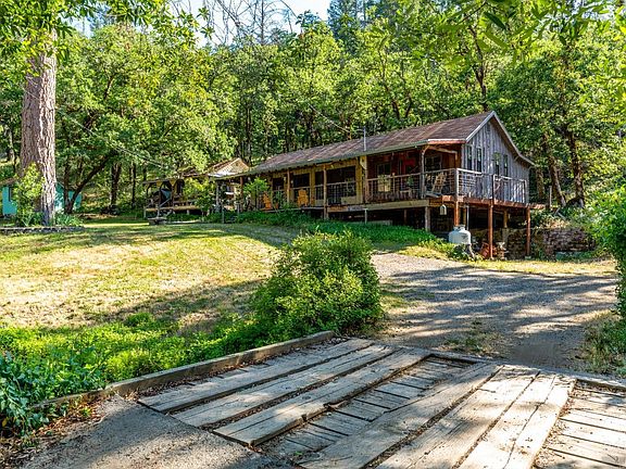 2nd image of 15713 Hearst Willits Road
