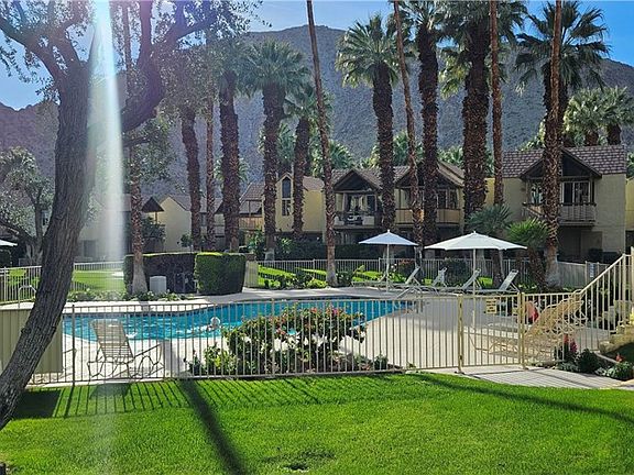 4th image of 78255 Cabrillo Ln