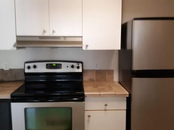 3rd image of 3405 Winkler Ave APT 210