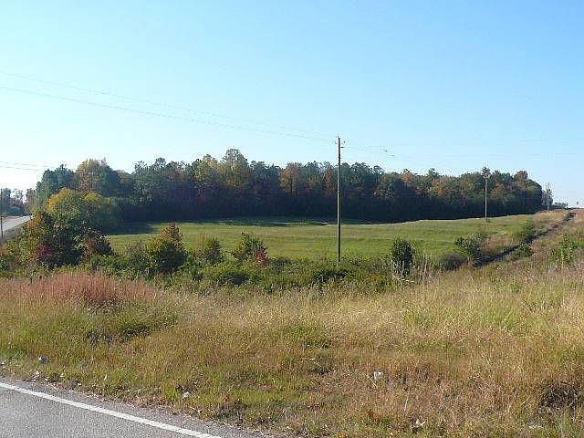 2nd image of 339 Ringer Rd