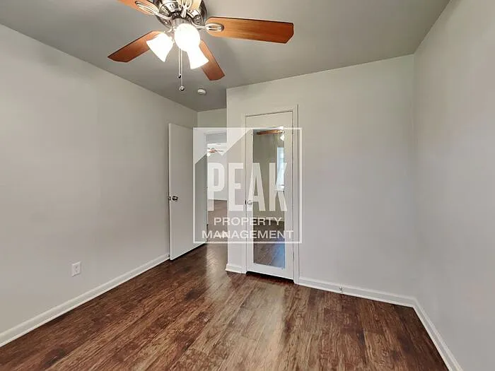 5508 Winifred Dr — Photo 10