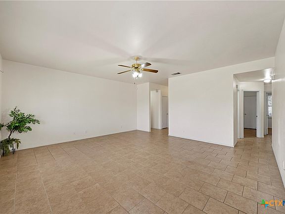 3rd image of 3406 Northcrest Dr