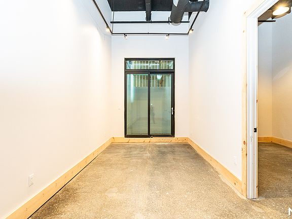 4th image of 255 18th St #135
