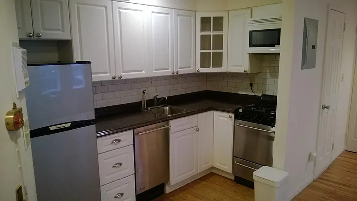 Rented by Keller Williams NYC | media 35