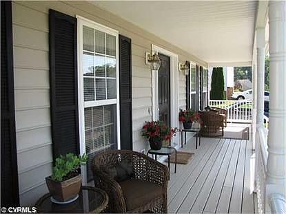 2nd image of 3400 Alderwood Way
