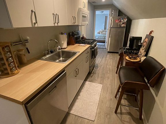 5th image of 2608 N Magnolia Ave #3F