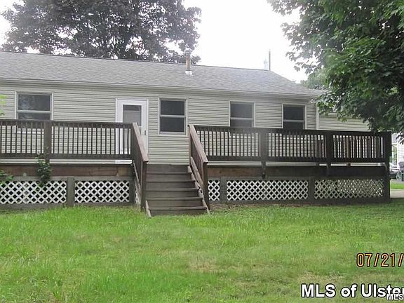4th image of 17 Birchwood Dr S