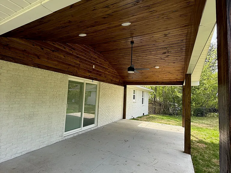 4606 Mountain Crest Dr — Photo 25