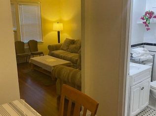1242 Penn St NE #1, Washington, DC 20002