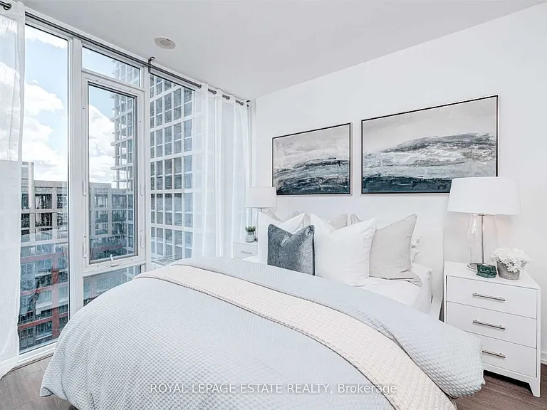 101 Peter St #1709 — Photo 10