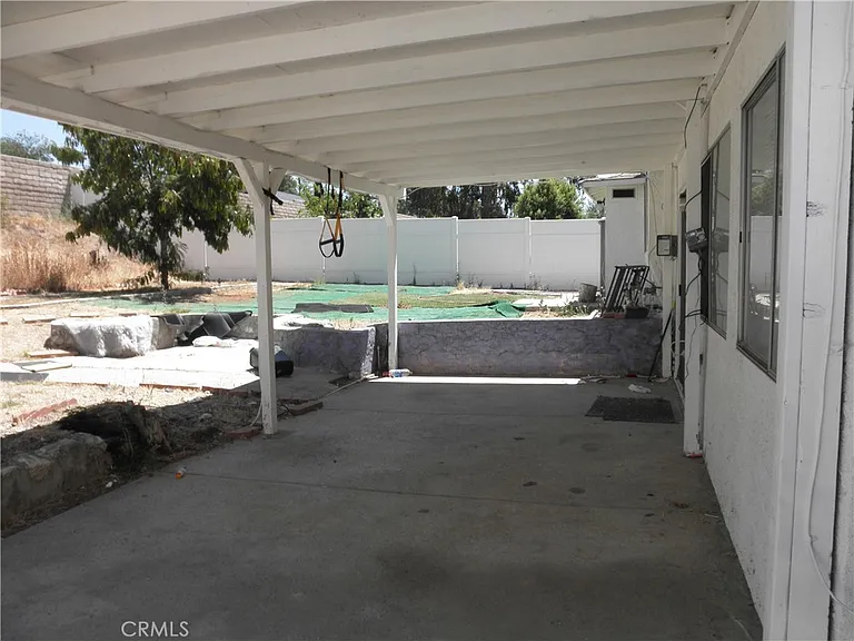 2500 Palm Shadows Dr — Photo 2