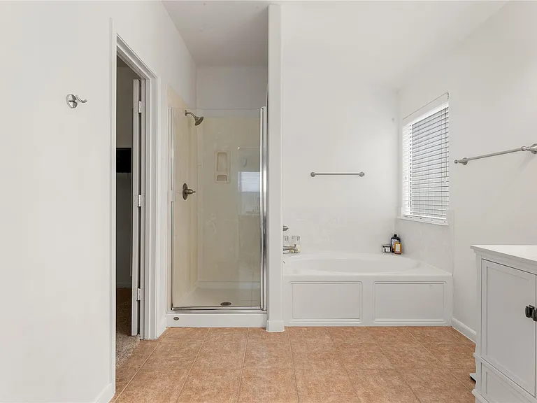 26542 Marble Point Ln — Photo 18