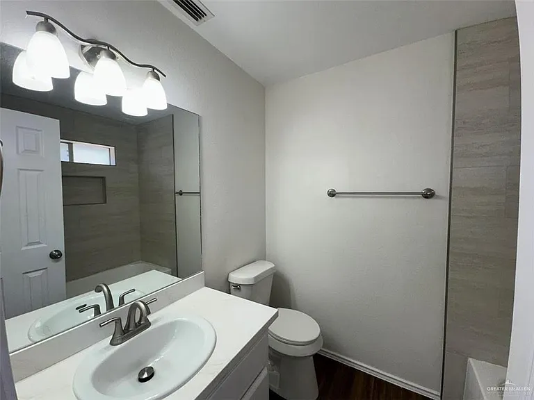2415 Heather Ave — Photo 19