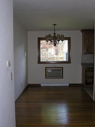 3rd image of 44 Woodland Dr
