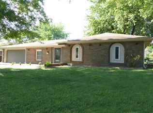 543 E Mill St, Republic, MO 65738