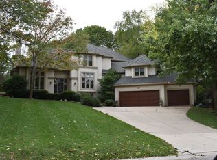 10780 S Cedar Niles Cir, Olathe, KS 66061