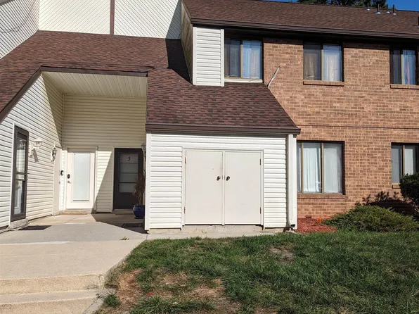 4 Country Pine Ln, Egg Harbor Township, NJ 08234