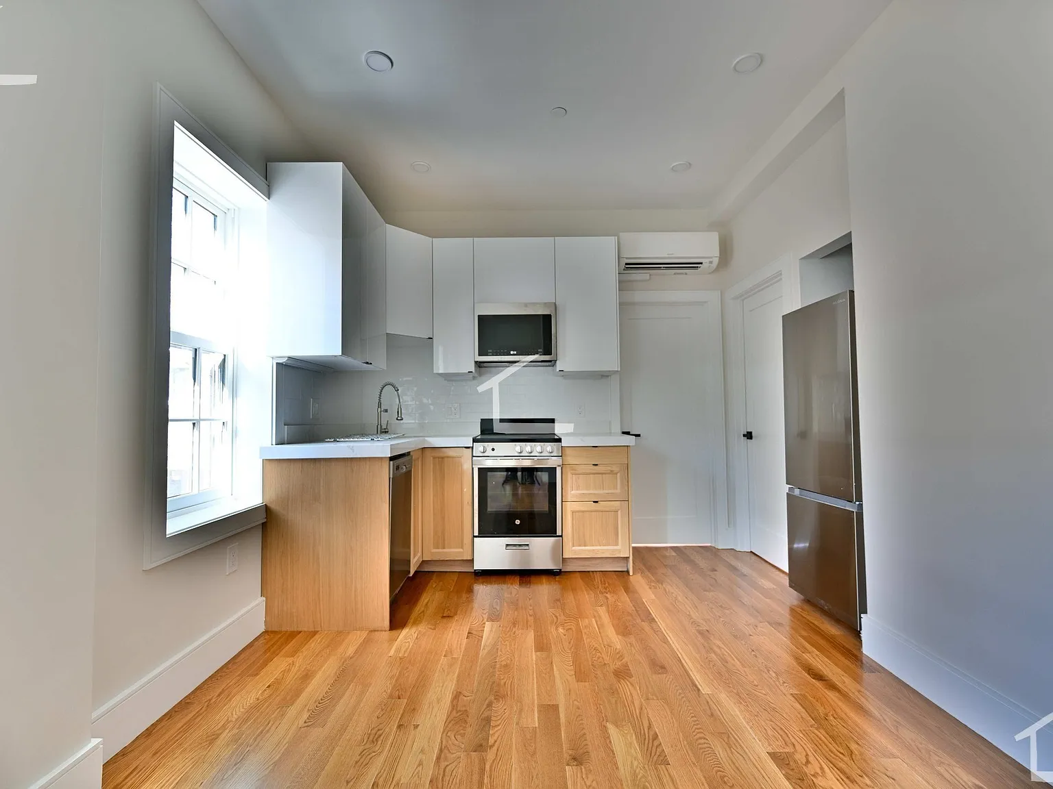 1 bed, 1.0 bath, 600 sqft, $3,700 — Photo 3