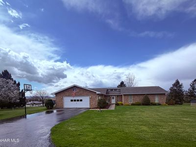 604 Sunset Dr, Martinsburg, PA, 16662